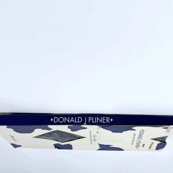 90s DONALD J PLINER Vintage Blue Knee High Semi Opaque Socks - Picture 5 of 9